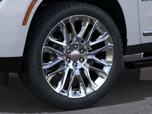 New 2026 GMC Yukon Denali w/ Sun & Power Step Package AWD/4WD image 9