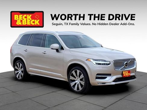 Used 2023 Volvo XC90 B6 Ultimate AWD/4WD image 3