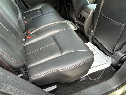 Used 2013 Ford Edge SEL FWD image 11