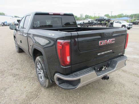 New 2026 GMC Sierra 1500 SLT w/ SLT Convenience Package AWD/4WD image 7