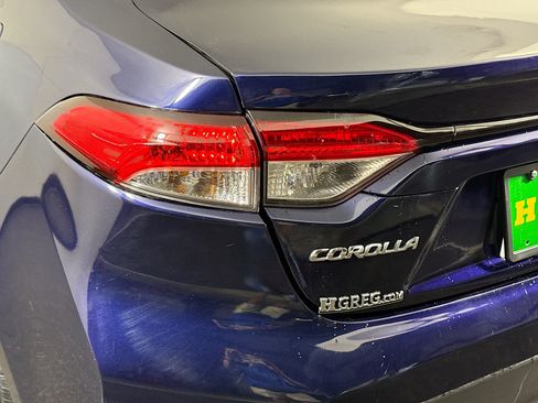 Used 2024 Toyota Corolla LE FWD image 33