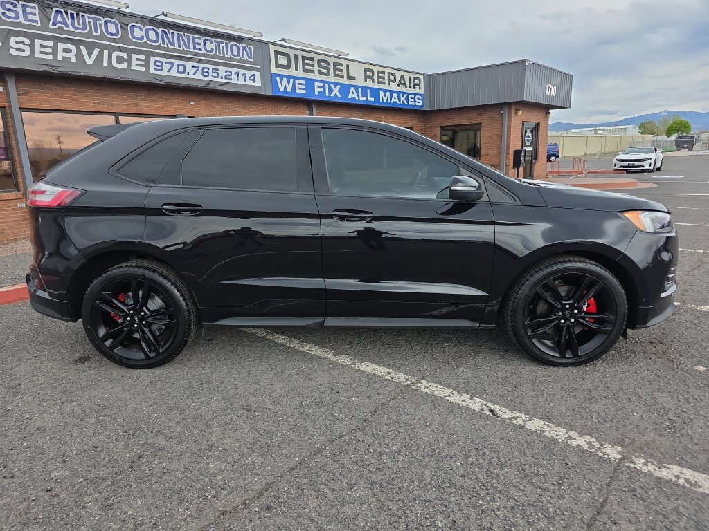 Used 2022 Ford Edge ST w/ Equipment Group 401A AWD/4WD image 8