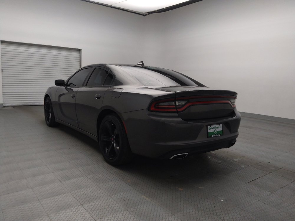 Used 2018 Dodge Charger SXT Plus w/ Quick Order Package 29J RWD image 5