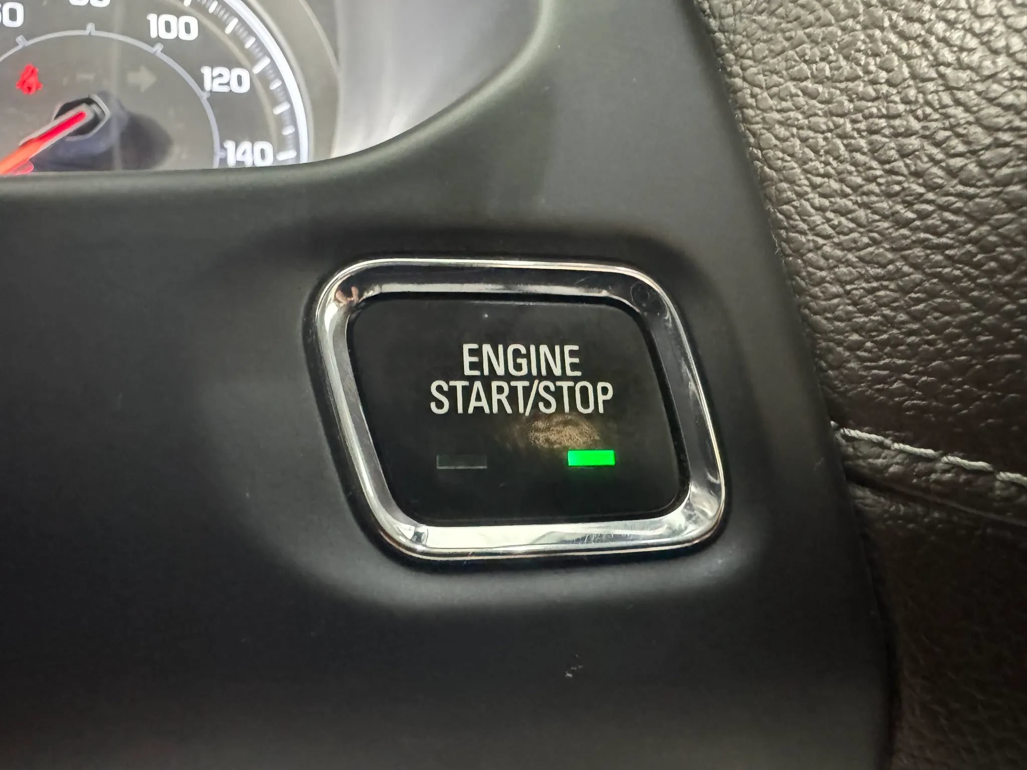 Used 2022 GMC Acadia SLE w/ Driver Convenience Package AWD/4WD image 17