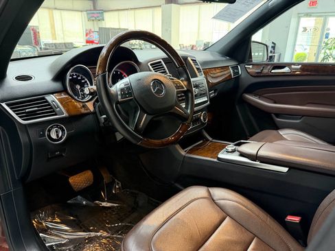 Used 2015 Mercedes-Benz ML 350 4MATIC image 11