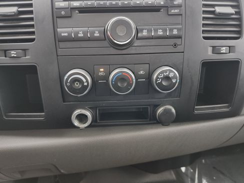 Used 2008 GMC Sierra 1500 W/T w/ SL Package image 26