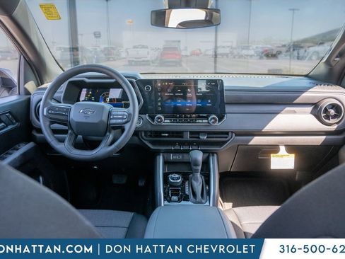 New 2026 Chevrolet Colorado Trail Boss AWD/4WD image 3