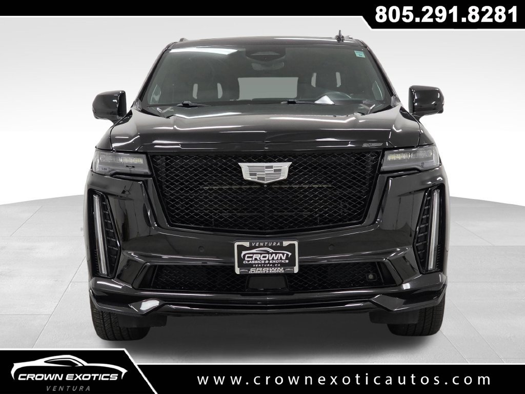 Used 2024 Cadillac Escalade V w/ LPO, ONYX Package AWD/4WD image 2