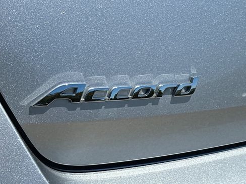 Used 2015 Honda Accord EX-L image 30