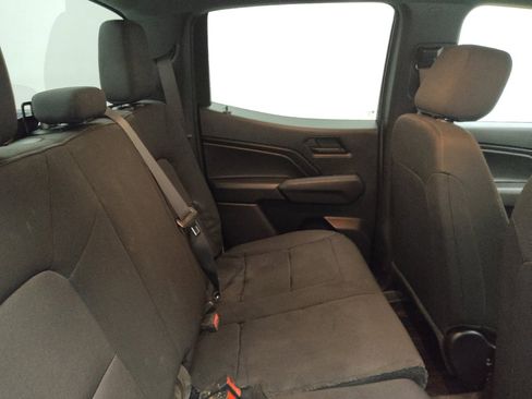 Used 2023 Chevrolet Colorado W/T image 19