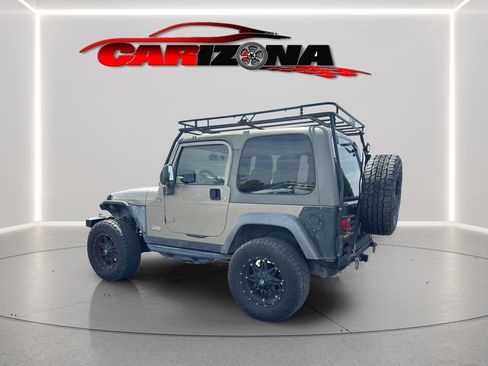 Used 2005 Jeep Wrangler Rubicon AWD/4WD image 9