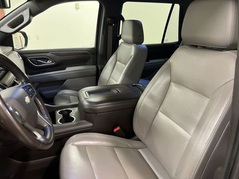 Used 2021 Chevrolet Tahoe LT w/ LT Signature Package AWD/4WD image 4