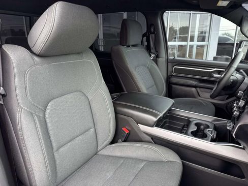 Used 2025 RAM 1500 Big Horn RWD image 11