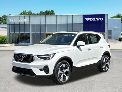 Certified 2025 Volvo XC40 B5 Plus