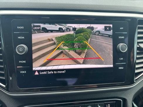 Used 2023 Volkswagen Atlas SE FWD image 22
