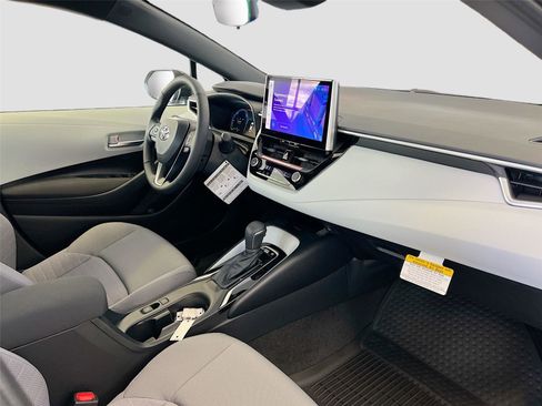 New 2026 Toyota Corolla SE image 27