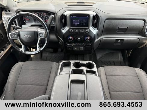 Used 2021 Chevrolet Silverado 1500 RST w/ Z71 Off-Road Package AWD/4WD image 21