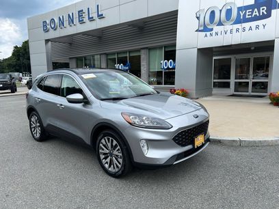 Used 2022 Ford Escape Titanium w/ Class II Trailer Tow Package
