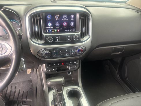 Used 2021 Chevrolet Colorado ZR2 image 11