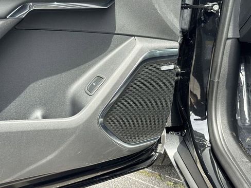 New 2026 GMC Acadia Elevation FWD image 19