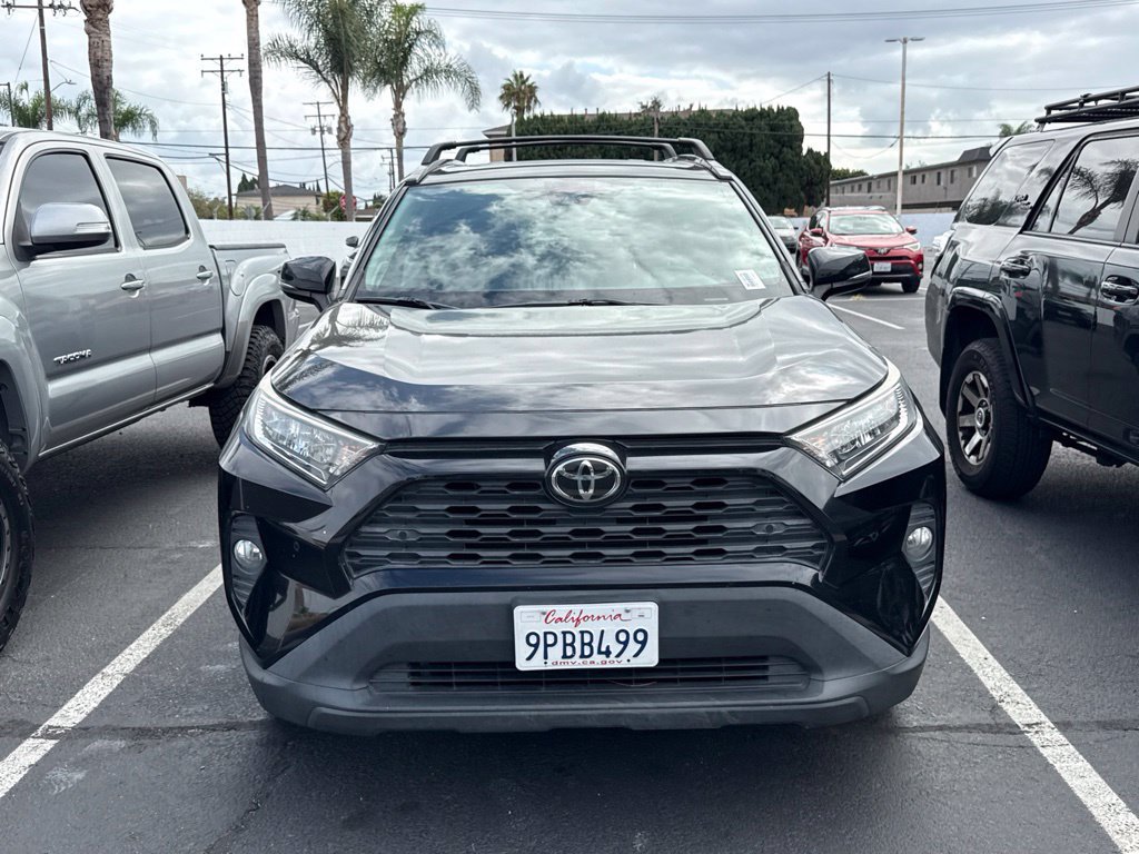 Certified 2021 Toyota RAV4 XLE Premium AWD/4WD image 2