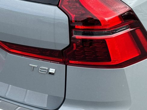 New 2026 Volvo XC60 T8 Ultra w/ Protection Package AWD/4WD image 12