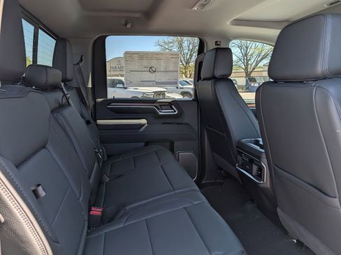 New 2026 GMC Sierra 3500 Denali w/ Denali Reserve Package AWD/4WD image 30