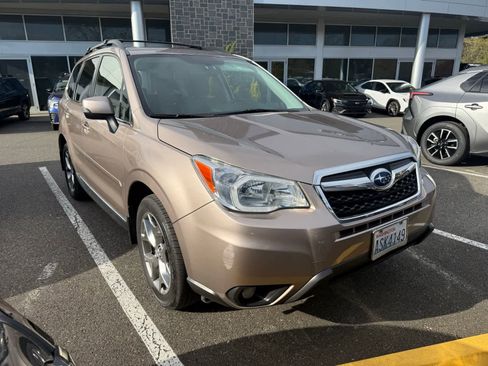 Used 2015 Subaru Forester 2.5i Touring w/ Rugged Package #2 AWD/4WD image 4