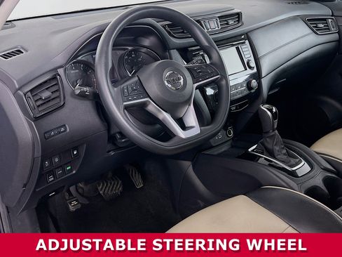 Used 2020 Nissan Rogue S image 7