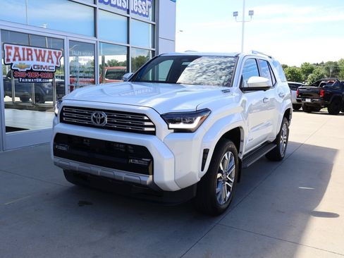Used 2026 Toyota 4Runner Limited AWD/4WD image 6