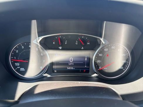 Used 2023 GMC Acadia SLE w/ Driver Convenience Package FWD image 24