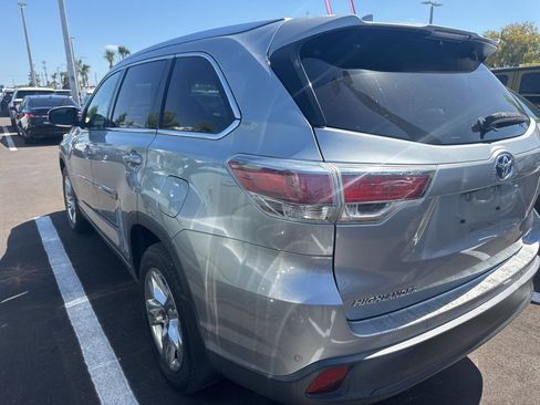 Used 2015 Toyota Highlander Limited image 6