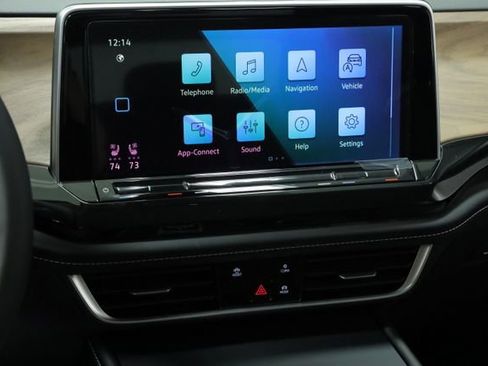New 2026 Volkswagen Atlas SE FWD image 16
