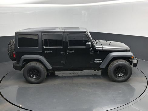 Used 2017 Jeep Wrangler Unlimited Sport w/ Quick Order Package 24S image 34