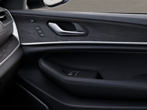 New 2025 Jeep Grand Cherokee Overland w/ Adv Protech Group III image 25