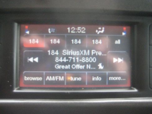 Used 2020 Dodge Journey SE w/ SE Popular Equipment Group FWD image 21