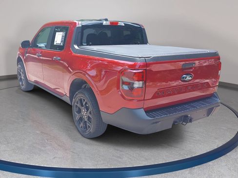 Used 2025 Ford Maverick XLT w/ Equipment Group 301A AWD/4WD image 7