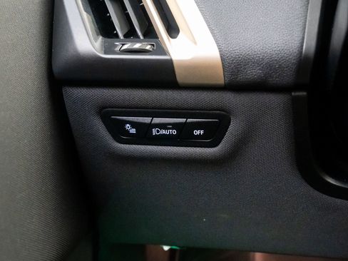 Used 2024 BMW iX xDrive50 w/ Convenience Package image 22