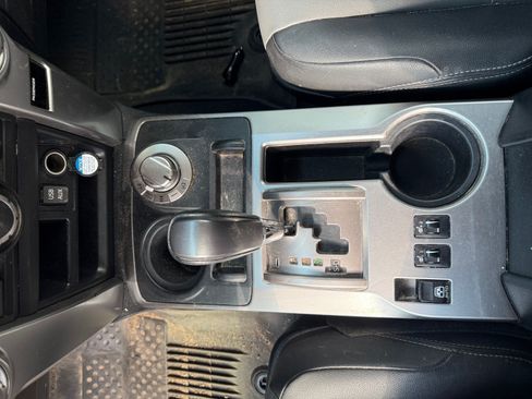 Used 2019 Toyota 4Runner SR5 Premium AWD/4WD image 15