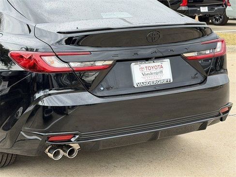 New 2026 Toyota Camry Hybrid image 6