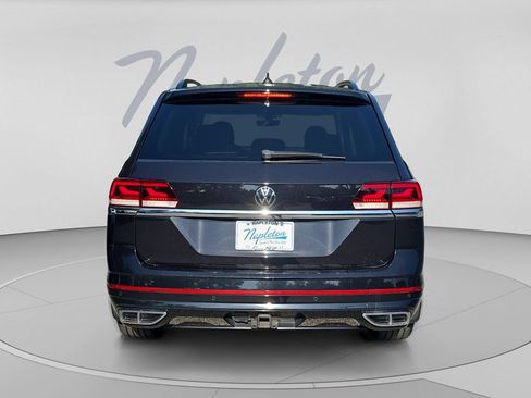 Used 2021 Volkswagen Atlas SE w/ Towing Package AWD/4WD image 7