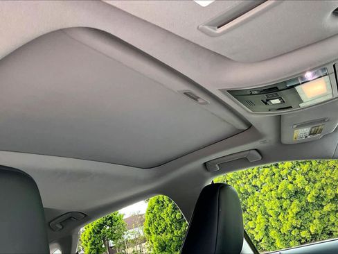 Used 2022 Lexus RX 350 FWD w/ Premium Package image 12