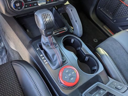 New 2025 Ford Bronco Raptor AWD/4WD image 24