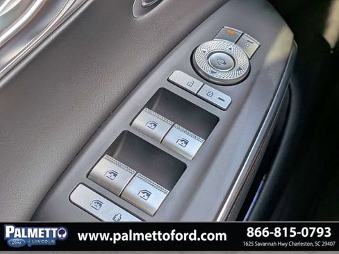 Used 2025 Genesis GV70 2.5T w/ Sport Prestige Package AWD/4WD image 26
