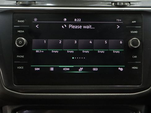Used 2024 Volkswagen Tiguan SE R-Line FWD image 19