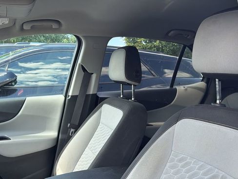 Used 2020 Chevrolet Equinox LT AWD/4WD image 10