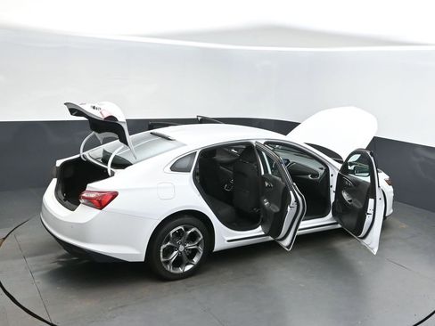 Used 2020 Chevrolet Malibu LT image 50