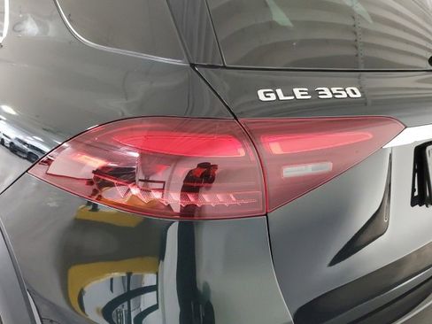 Used 2024 Mercedes-Benz GLE 350 4MATIC image 31