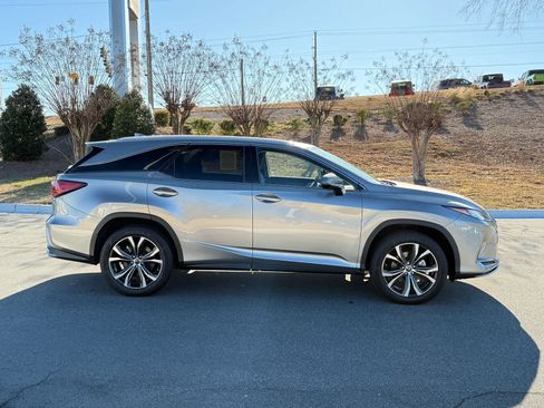 Used 2020 Lexus RX 350L FWD w/ Premium Package image 6