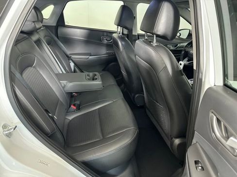 Used 2021 Hyundai Kona Limited image 27